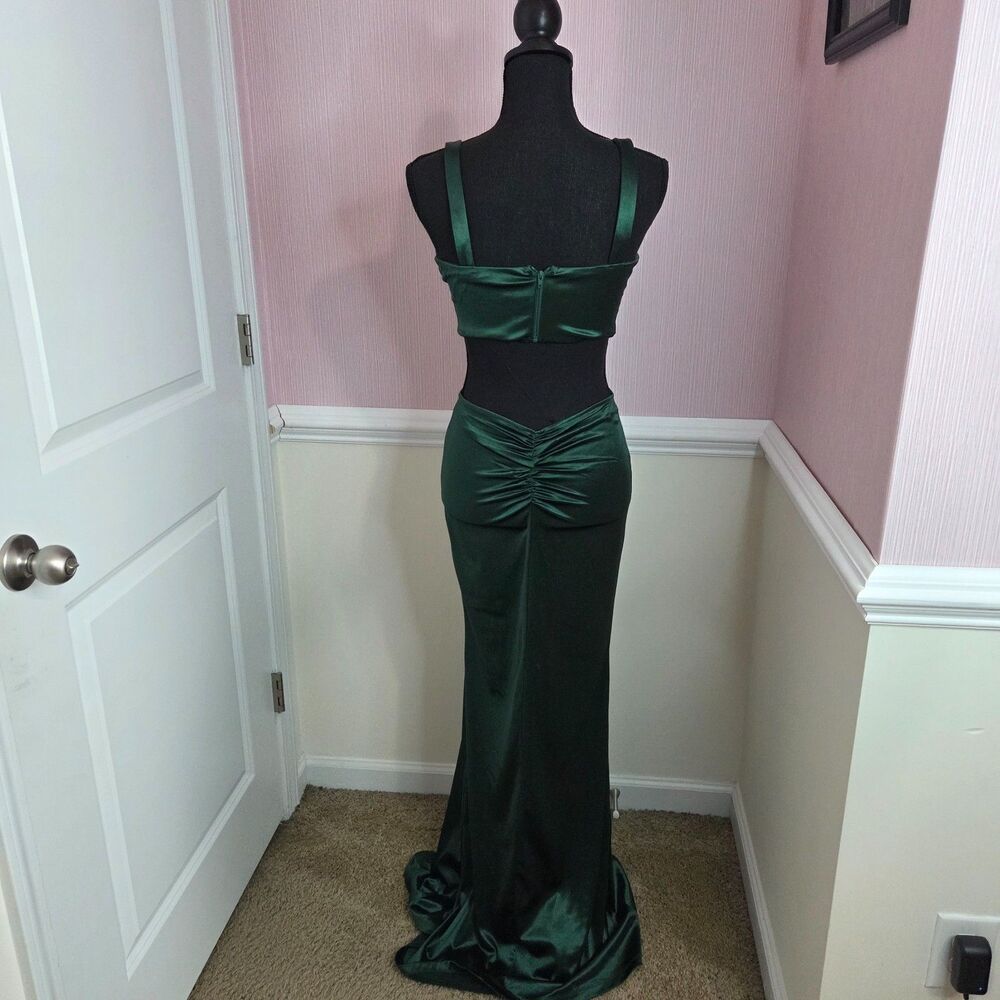 Windsor Emerald Green Satin Formal Dress Small Cutout Corset Back Ruched Maxi Go - Picture 3 of 6